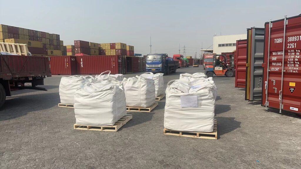 Export 25Tons chromite sand for foundry to Colomebia News -1-